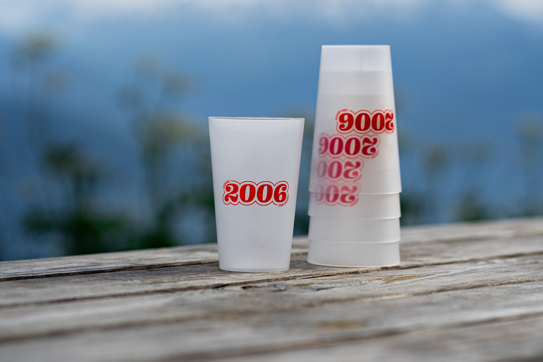 Verres brandés pour le 2006, réalisé par Calea